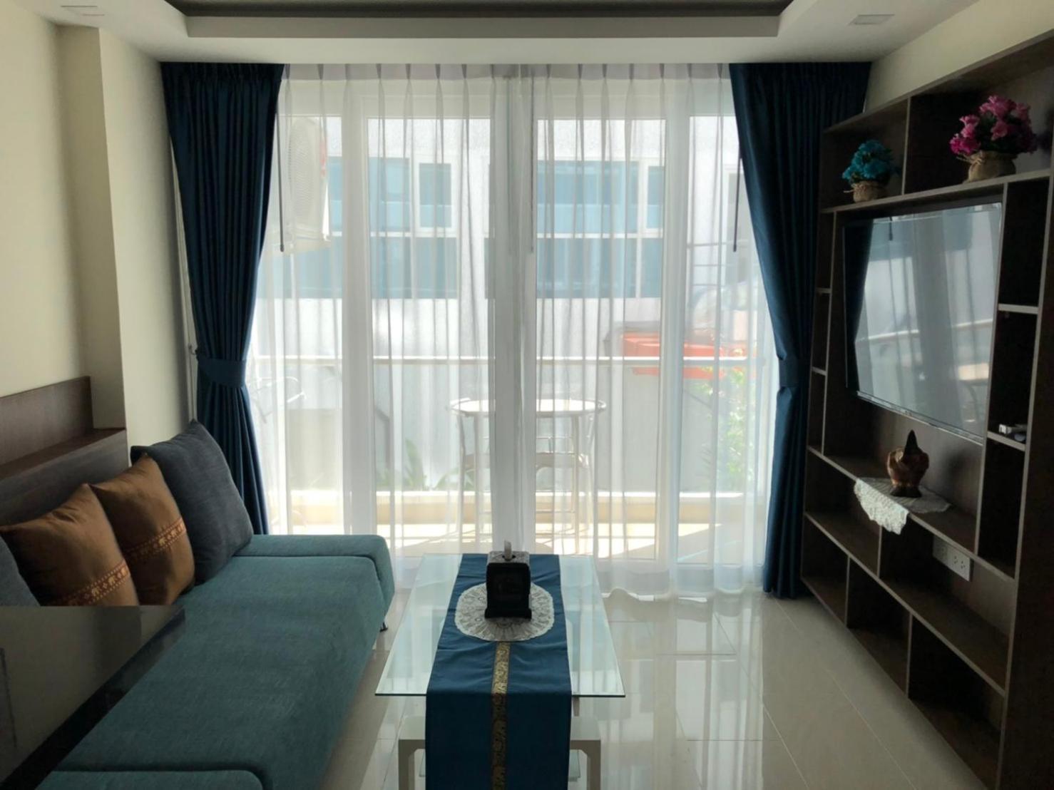 Luxury Business Suits In Grand Avenue By Pattaya City Estates Exterior foto